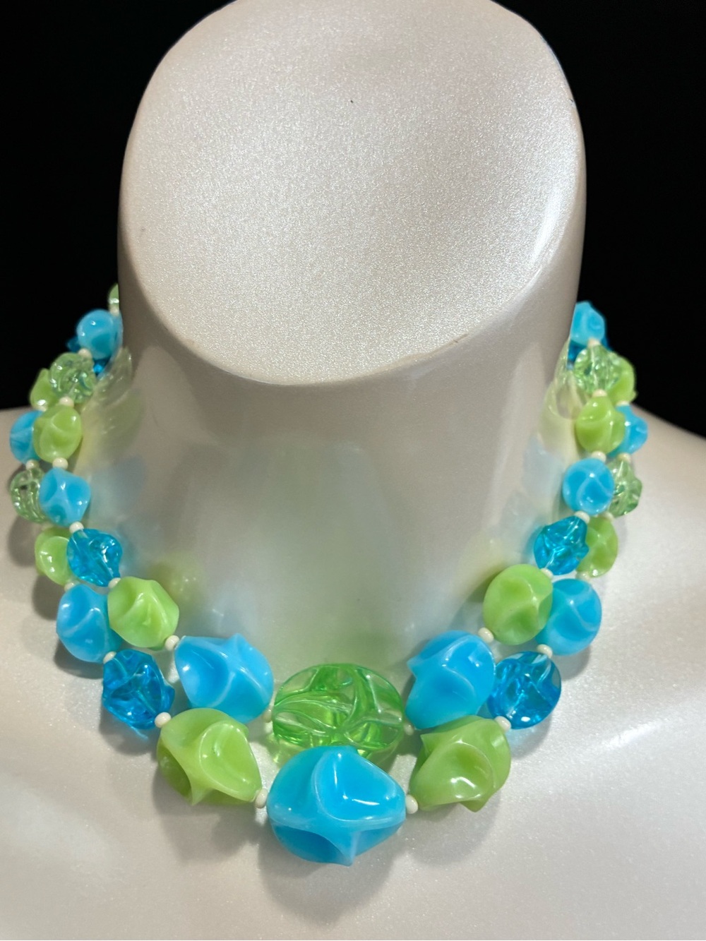 VTG Germany Sea Breeze Blue & Green Lucite Beaded Summer Statement Necklace EUC
